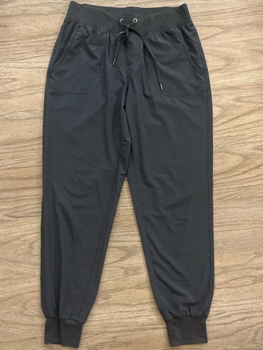CRZ YOGA Women’s Size Small Charcoal Black Joggers